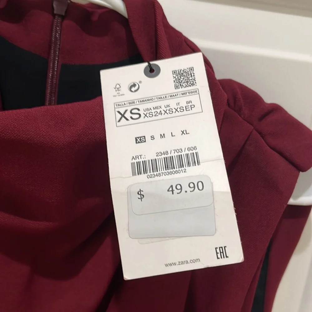 NWT zara pleated top. Xs - Picture 2 of 5